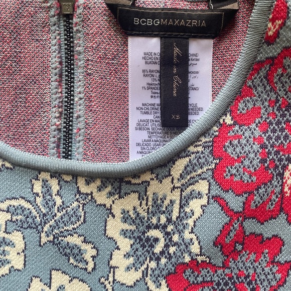 BCBGMAXAZRIA Fitted Dress - Picture 5 of 7